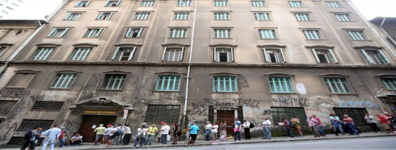 Mercado de trabalho tem melhora lenta e dificulta orçamento doméstico