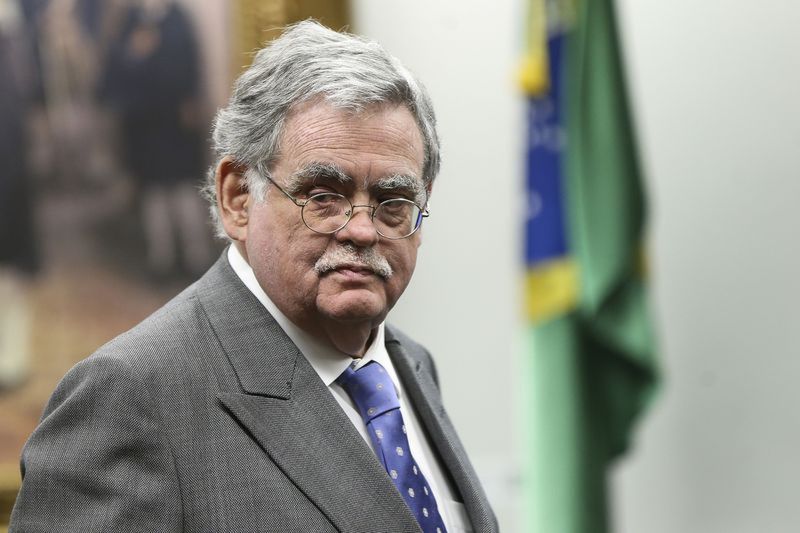 Advogado Antônio Mariz de Oliveira afirma que deixará a defesa de Michel Temer
