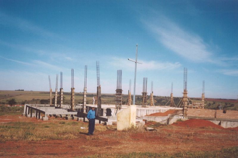 A construção do único santuário do Brasil