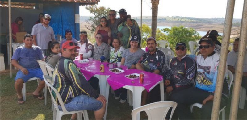 Barcada de limpeza da represa e atividades nas escolas marcam a Semana do Meio Ambiente em Perdizes.