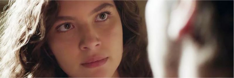 Rita (Alanis Guillen) conta para Tadeu (João Fernandes) que sua filha está viva, na novela ‘Malhação - Toda Forma de Amar’ — Foto: Globo