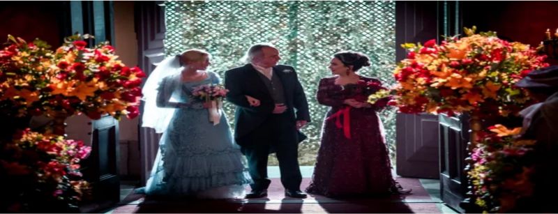 Julieta e Jane chegam para o casamento