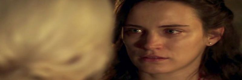 Clara ouve vozes