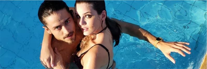 Jerônimo (Jesuíta Barbosa) vai terminar com Vanessa (Camila Queiroz) ao descobrir que ela mentiu sobre ser rica, em 'Verão 90'
