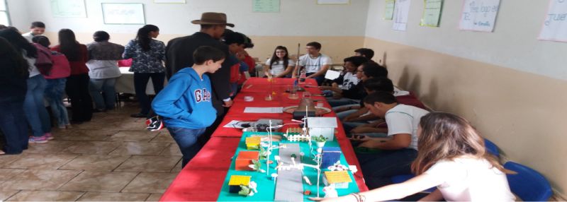 Feira de ciências da Escola Padre João Balker