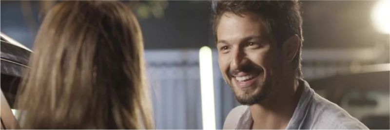 Marcos fica feliz com a coincidência — Foto: TV Globo