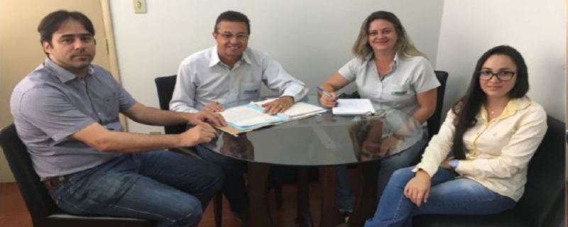 Prefeitura firma convênio com IEF