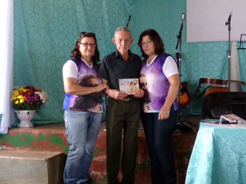 Sr. Fernando, representante da família de Alcides Gonçalves de Almeida. 