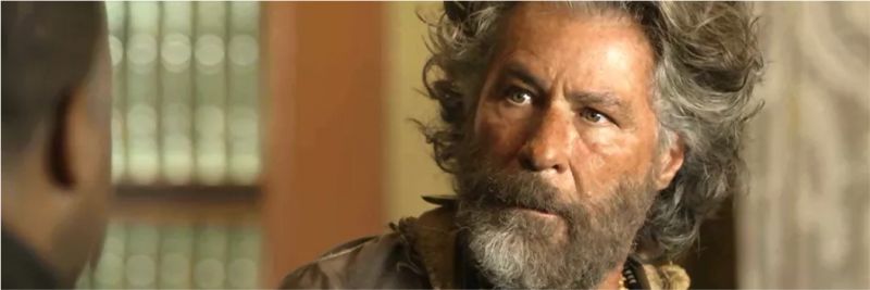 Feliciano (Leopoldo Pacheco) acha que Ramiro (Ailton Graça) deve aceitar a sua missão, em 'O Sétimo Guardião' 