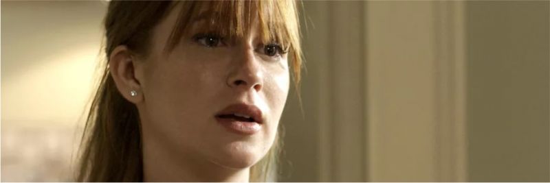 Luz (Marina Ruy Barbosa) fica surpresa com visita de Ondina (Ana Beatriz Nogueira), em 'O Sétimo Guardião' — Foto: TV Globo