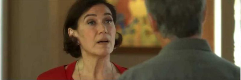 Valentina (Lilia Cabral) fica em choque com as ameaças de Sampaio (Marcello Novaes) em 'O Sétimo Guardião'