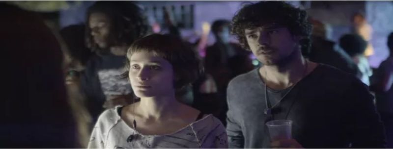 Manu discute com Ariella 