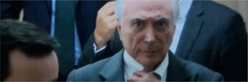 Temer vai passar a noite em sala de reuniões improvisada com 20 m² na superintendência da PF — Foto: Abraão Cruz/TV Globo