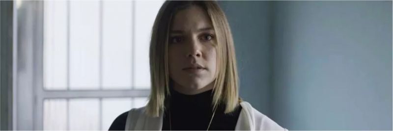 Cibele (Guilhermina Libanio) vai desconfiar das intenções de Basma (Dalila/Alice Wegmann) — Foto: TV Globo