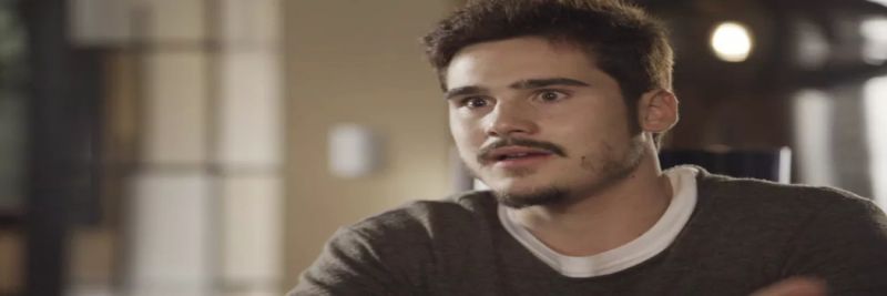 Samuca flagra papo de Elmo com Carmen e diz que precisa conversar com o amigo 