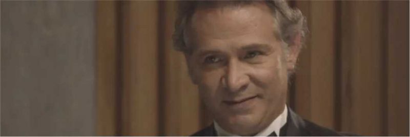 Livaldo (Nelson Freitas) armou mais uma vez para Carmen (Christiane Torloni) na novela 'O Tempo Não Para'