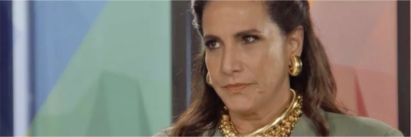 Mercedes (Totia Meireles) afasta Jerônimo (Jesuíta Barbosa) da PopTV em 'Verão 90' — Foto: Globo
