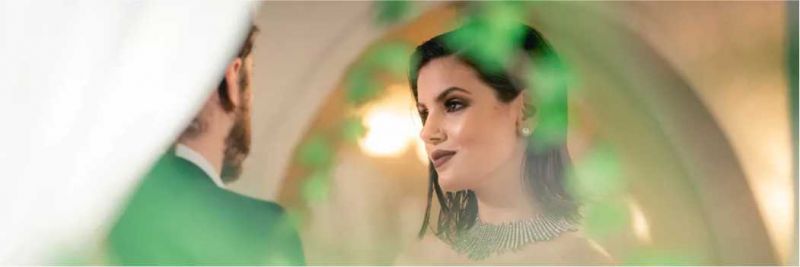 Vanessa, vivida por Camila Queiroz, pretende trocar alianças com Quinzinho, de Caio Paduan — Foto: Fabiano Battaglin/Gshow
